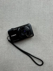 Sony Cyber-Shot DSC-WX80 16,2MP fotocamera digitale solo polvere nell'obiettivo per riparazione - Foto 1 di 4