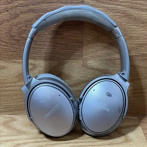 Bose QuietComfort 35 II NoiseCancelling Wireless Headphones Silver (TESTED) - Picture 1 of 7