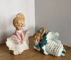 2 Napcoware Bloomer Girl Figurines Blue & Pink Ruffled Bloomers Ponytail Bows - Picture 1 of 15
