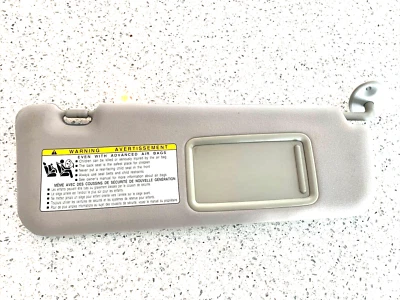 07-09 LEXUS ES350 Passenger Sun Visor Illuminated GRAY CLOTH 2445396 - Image 1 of 4