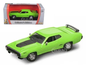 1971 PLYMOUTH GTX 440 6 PACK GREEN 1/43 DIECAST CAR BY ROAD SIGNATURE 94218 - Picture 1 of 1