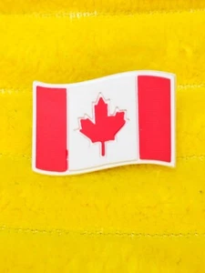 Charm Scarpa Bandiera Canada Croc Scarpa - Regalo Ventaglio - Accessorio Ispirato - Foto 1 di 2