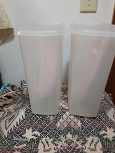 TUPPERWARE 1588-4 SET DI 2 CON COPERCHI E 1612-14 CON COPERCHIO (6 PEZZI TOTALI) - Foto 1 di 5