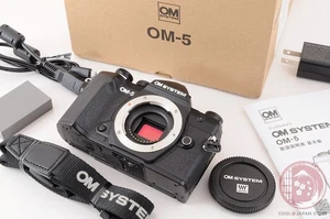 DDU [5711 scatti TOP MINT in Box] Olympus OM-5 Nero dal Giappone Cj07 - Foto 1 di 15