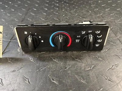 Ford F350SD 1999-2004 panel de control de clima manual HAC Foto 1 de 3