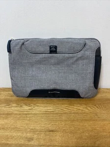 Étui de voyage Brenthaven Collins Sleeve Plus pour ordinateur portable Surface Pro 4 12,3’ - Photo 1/7