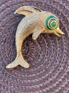 Rare Christian Dior Dolphin brooch Dark green Gold Plated Germany - Picture 1 of 4