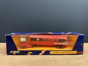 VINTAGE CORGI C1250 VOLVO TANKER - TEXACO LIVERY - DIE - CAST MODEL HGV - Picture 1 of 10
