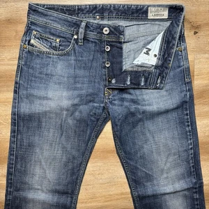 Diesel Jeans Men 30x32 Blue Larkee Straight Leg Dark Wash Distressed 0074W - Picture 1 of 13