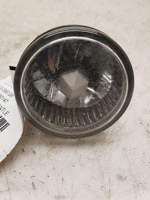 04-09 FARO ANTINIEBLA MONTADO PARACHOQUES DERECHO PASAJERO TOYOTA PRIUS 81211-52070  Foto 1 de 4