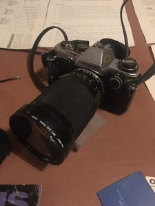 OLYUMPUS om10 Vintage Camera. - Picture 1 of 12