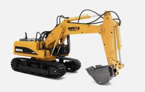 HUINA Toys RC Excavator BackHoe Charging RC With Battery 15CH 2.4G 1/14 - Picture 1 of 12