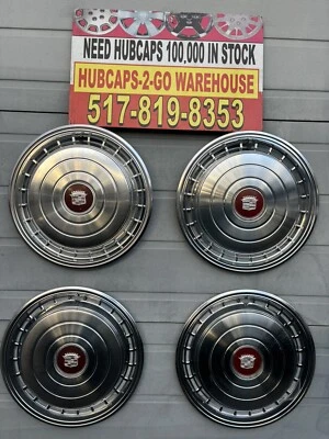 Cadillac Deville Fleetwood 1978 sedán de 15"" Deville. Hermoso juego de acero inoxidable raro Foto 1 de 4