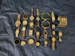 25 relojes de pulsera para hombre y mujer que se venden solo para piezas - Imagen 1 de 5