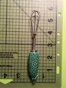 Vintage Kitchen Utensil, handled prep & service tool from my Mothers collection - Picture 1 of 4