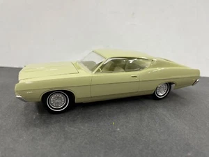 C9 1969 Ford Torino Fastback Promo Car Vintage 1/25 McM - Picture 1 of 5
