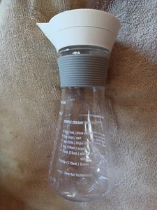 Pampered Chef Measure Mix And Pour Salad Dressing Maker - Picture 1 of 2