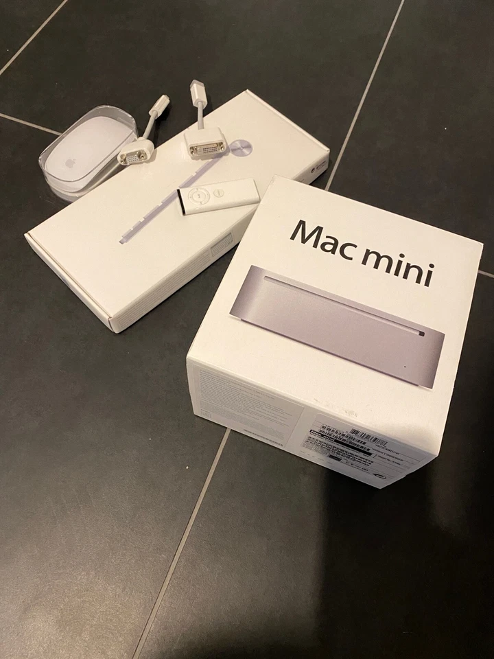 Apple Mac mini A1283 Desktop, Magic Maus und Magic Tatstatur  - Bild 1 von 1