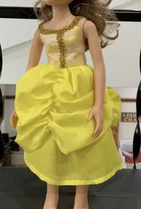 Passt 16 Zoll einem Mädchen für alle Zeiten nur Puppenkleidung - Prinzessin Belle inspiriertes Kleid - Bild 1 von 1