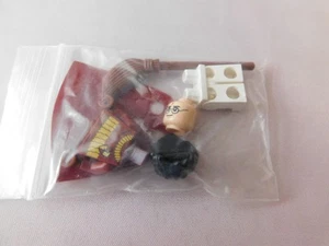 Harry Potter Lego Minifigure HP 110, Harry Potter in Quidditch Uniform, + Broom - Bild 1 von 2