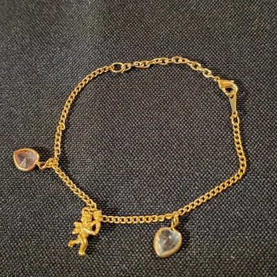 Pulsera con dije de corazones de Cupido y cristal * tono dorado * 8" * tamaño infantil * peso ligero Foto 1 de 4