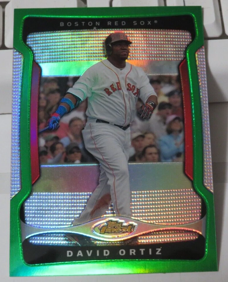 #6965 2009 TOPPS FINEST DAVID ORTIZ #34 GREEN REFRACTOR 55/99 - Image 1 of 1