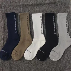 2 Paar Unisex Crew Socken Wta*s Madness Trendy Atmungsaktiv Komfort Sportsocken - Bild 1 von 9