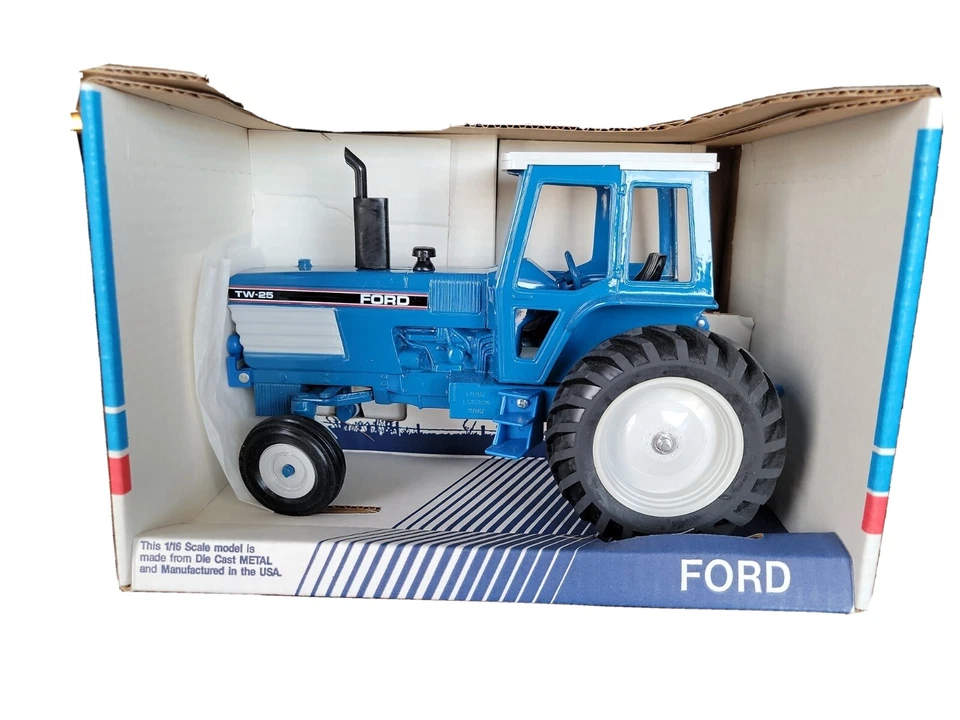 Ford TW-25 1/16 NASHVILLE DEALER MEETING FIRST EDITION Made In The USA 1989 - Image 1 of 4
