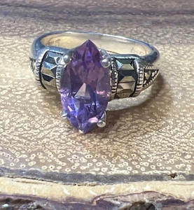 Vintage Sterling Sliver 925 Amethyst Ring Hematite Marcasite Band Size 4.75 - Picture 1 of 12