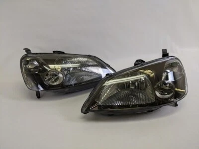 Se adapta a 01-03 Civic 4D Estilo JDM Pistola Metal Negro Cabeza Luces Conjunto Par ¡RARO! Foto 1 de 4