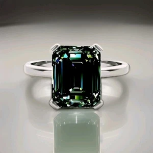 Green Moissanite Diamond Emerald Cut Engagement 925 Silver Ring Size 7 NWOT  - Picture 1 of 4
