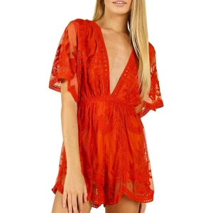 Honey Punch Strampler As You Wish bestickt rot Spitze Pullover Einteiler Shorts Boho - Bild 1 von 8