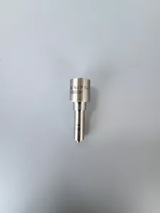 DSLA140P1142 0433175337 Buse d'injecteur Bosch pour 0445110110 0445110145 - Picture 1 of 1