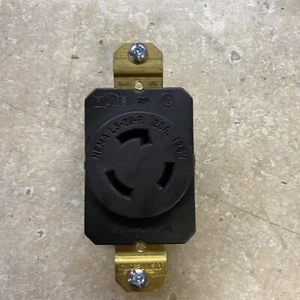 Leviton L5-20-R 20Amp 125V - Picture 1 of 5