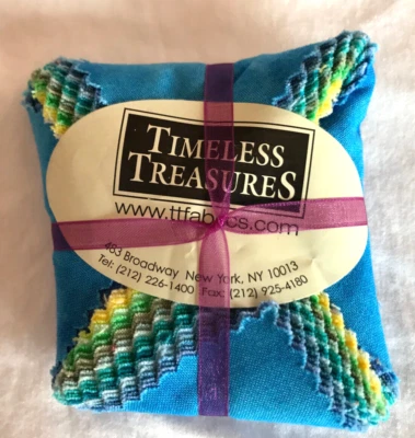 Solid Colors 4.5 " Squares/ Stackers Timeless Treasures - Image 1 of 4