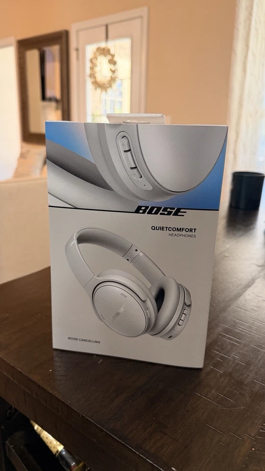 Bose QuietComfort Wireless Over-Ear Headphones - Moonlight Grey - Image 1 of 1