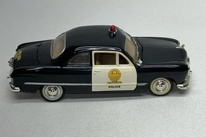 Oldtimer 1949 Ford Chula Vista Polizeiauto 1:24 siehe Video - Bild 1 von 18