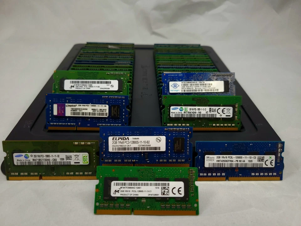 LOT 250 MIX BRAND 2GB DDR3 PC3-12800 1600 MIX RANK/VOLT NONECC SODIMM MEMORY RAM - Image 1 of 1