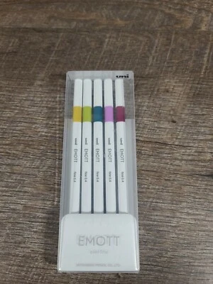 Uni Emott Ever Fine No.8 Set Water-based Pen 5 Colors  - Image 1 of 4