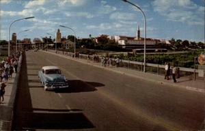Laredo,TX International Bridge 50s Car Webb County Texas Postcard - Picture 1 of 2