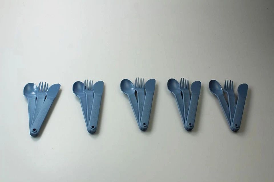 TUPPERWARE To Go Picknick Besteck SET (5) blau Messer + Gabel + Löffel - Bild 1 von 1