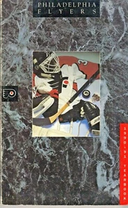 Vintage Philadelphia Flyers 1990-91 Media Guide & Record Book + Autographs - Picture 1 of 8