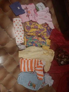 Kleiderpaket 11 Teil Mädchen Shirt Strampler Kleid Mütze Jacke Overall 68 Leggin - Bild 1 von 3