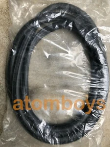 For Fiat 128 sedan Front Windshield WINDSCREEN SEAL RUBBER 69- 79 - Picture 1 of 2
