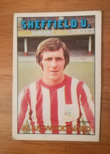 A&BC Football Card Orange/Red Back #205 Alan Woodward - Sheffield United