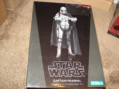 Kotobukiya Star Wars Episodio VII El Despertar de la Fuerza Capitana Phasma ArtFX+ Kit NUEVO Foto 1 de 4