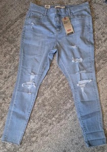 Levis 720 High Rise Super Skinny Jeans Plus Size 16W Stretch Women's - Picture 1 of 4