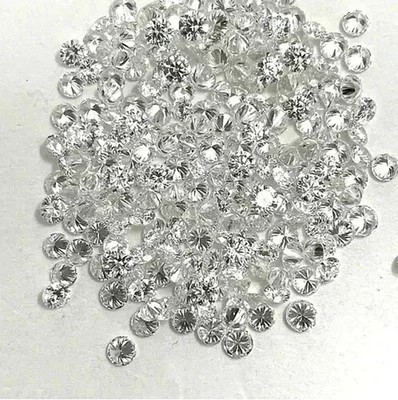 Certified 1 mm Round Cut CVD Diamond J Color VVS2 Clarity 25 Pcs Diamond Lot - Image 1 of 4