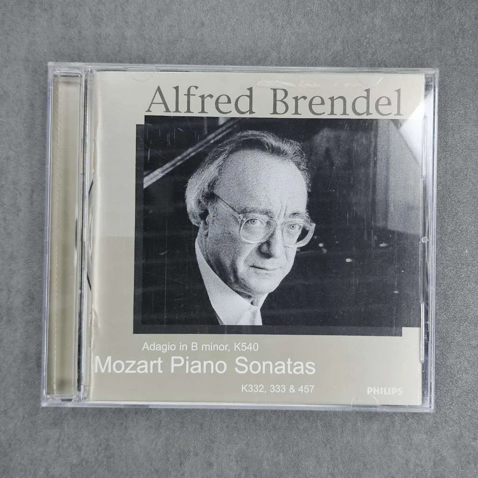 Mozart: Adagio in B minor, Piano Sonatas K 332, 333, & 457 Music Foto 1 de 1