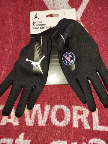 PSG Academy Gloves Jordan Brand Size Mens Large Paris Saint Germain Thermafit Cover